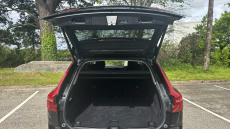 Volvo Xc60 2.0 B4P Plus Dark 5dr Geartronic Petrol Estate
